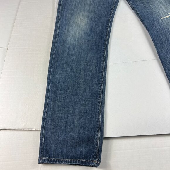Lucky Brand Jeans Mens 33x31* 221 Straight Blue Faded Distressed Denim Tag 32x32 - Picture 6 of 16